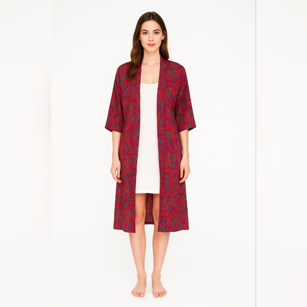 Elegant Red Paisley Women's Robe